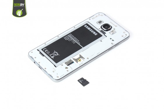 Guide photos remplacement carte microsd Samsung Galaxy J7 2016 (Etape 5 - image 1)