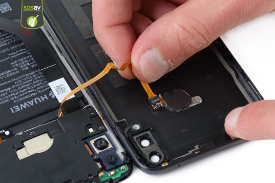 Guide photos remplacement nappe connecteur de charge Huawei Y7 2019 (Etape 6 - image 3)