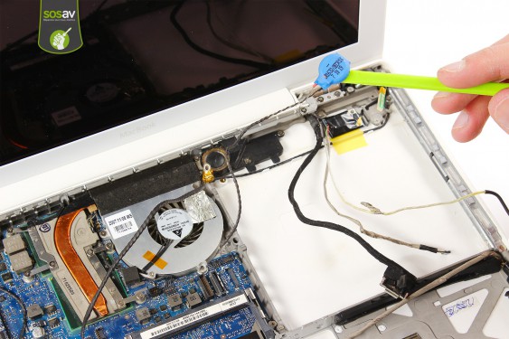 Guide photos remplacement pile de sauvegarde Macbook Core 2 Duo (A1181 / EMC2200) (Etape 22 - image 3)