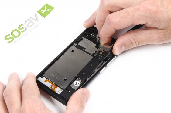 Guide photos remplacement châssis interne Lumia 800 (Etape 14 - image 1)