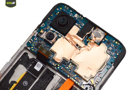 Guide photos remplacement bloc écran Moto G84 (Etape 10 - image 2)