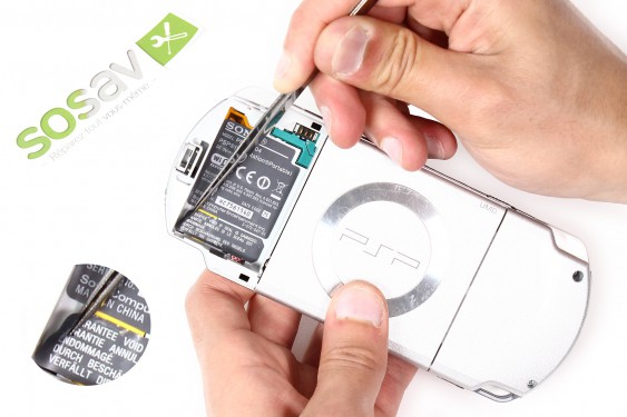 Guide photos remplacement ecran lcd PSP 2000 (Etape 4 - image 2)