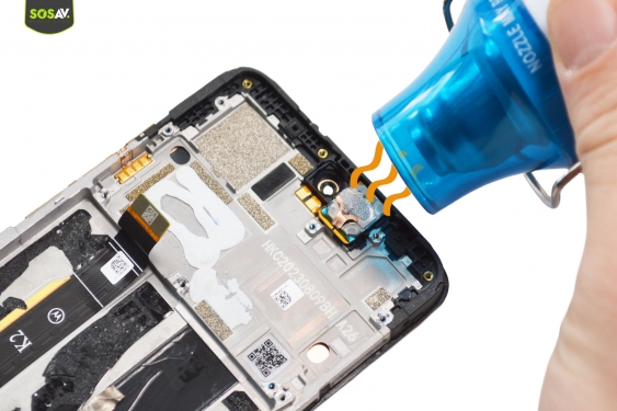 Guide photos remplacement bloc écran Moto G84 (Etape 11 - image 1)