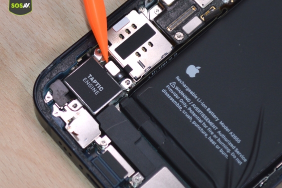 Guide photos remplacement connecteur de charge iPhone 13 (Etape 9 - image 3)
