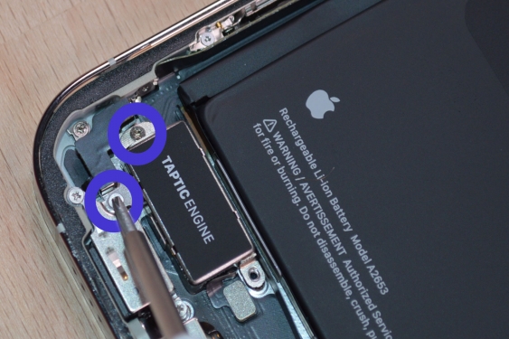 Guide photos remplacement connecteur de charge iPhone 13 Pro Max (Etape 8 - image 2)