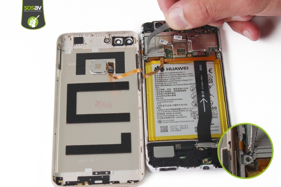 Guide photos remplacement connecteur de charge Huawei P Smart (Etape 9 - image 1)