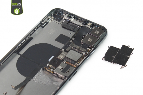 Guide photos remplacement châssis complet iPhone 11 Pro Max (Etape 24 - image 4)