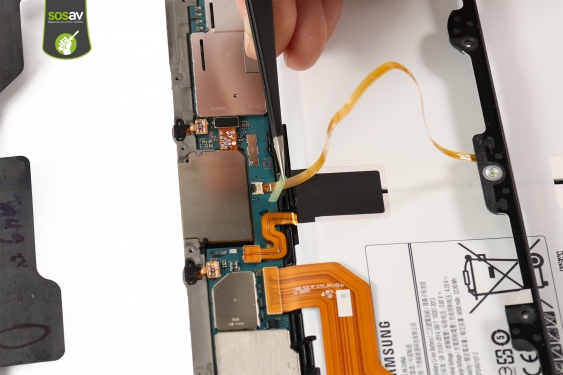 Guide photos remplacement nappe liaison connecteur de charge Galaxy Tab S3 9.7 (Etape 10 - image 2)