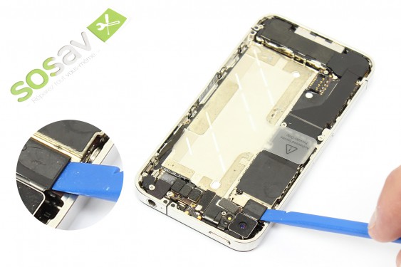 Guide photos remplacement bouton vibreur (mute) iPhone 4 (Etape 10 - image 1)