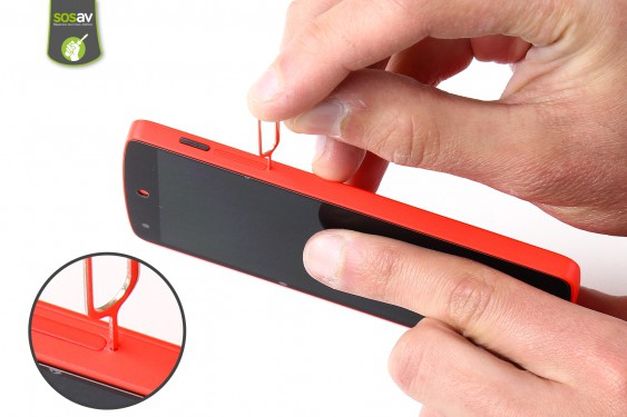 Guide photos remplacement coque arrière Nexus 5 (Etape 2 - image 2)