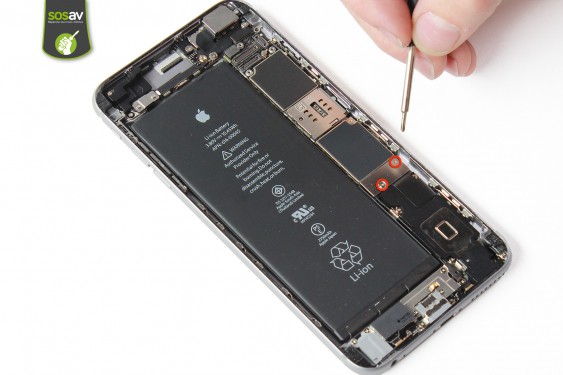 Guide photos remplacement bouton power iPhone 6S Plus (Etape 10 - image 1)