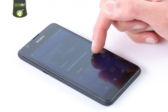 Guide photos remplacement caméra arrière Xperia E4G (Etape 1 - image 3)