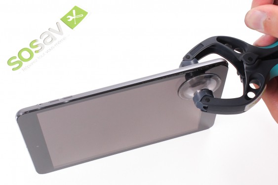 Guide photos remplacement vitre tactile et bouton home iPad Mini 3 WIFi (Etape 3 - image 4)
