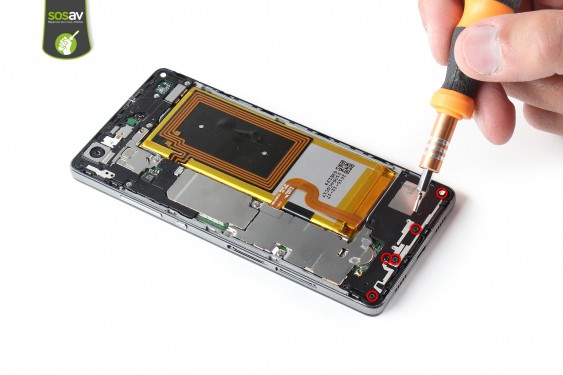 Guide photos remplacement batterie Huawei P8 Lite (Etape 10 - image 2)