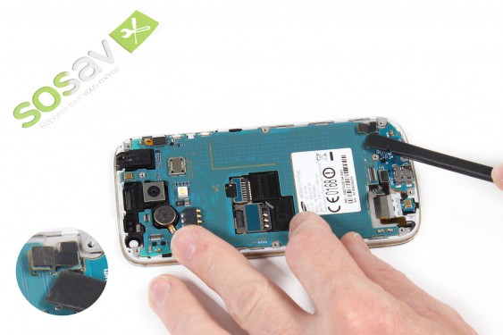 Guide photos remplacement lecteur de carte sim/sd Samsung Galaxy S4 mini (Etape 18 - image 1)