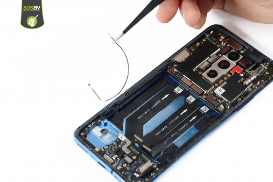 Guide photos remplacement câbles d'interconnexion OnePlus 7T Pro (Etape 30 - image 2)