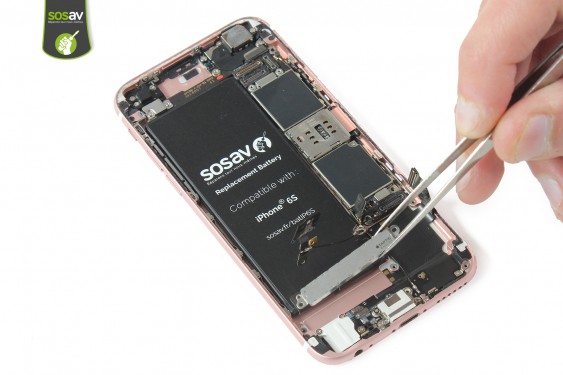 Guide photos remplacement connecteur de charge, prise jack et micro iPhone 6S (Etape 19 - image 2)
