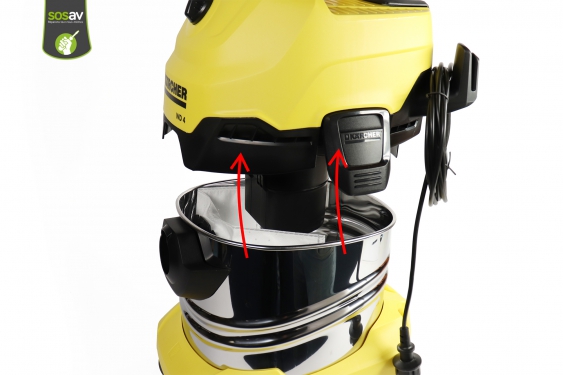 Guide photos remplacement capot supérieur Karcher WD4 premium (Etape 5 - image 2)