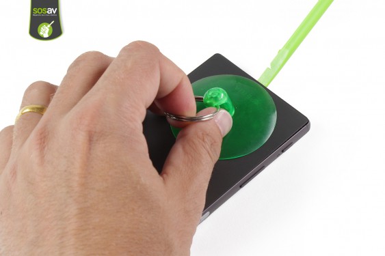 Guide photos remplacement ecran tactile / lcd Xperia Z5 (Etape 7 - image 2)