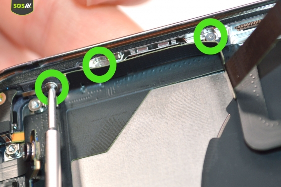 Guide photos remplacement connecteur de charge iPhone 14 Pro / 14 Pro Max (Etape 15 - image 2)
