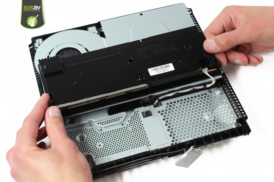 Guide photos remplacement ventilateur Playstation 4 Slim (Etape 17 - image 3)