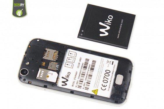 Guide photos remplacement lecteur carte sim et microsd Wiko Stairway (Etape 4 - image 3)