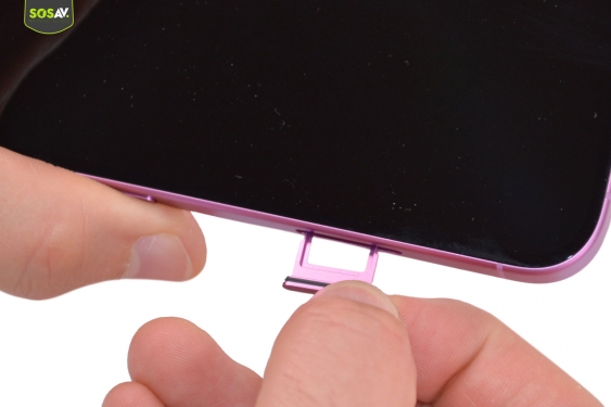 Guide photos remplacement batterie iPhone 16 (Etape 1 - image 4)