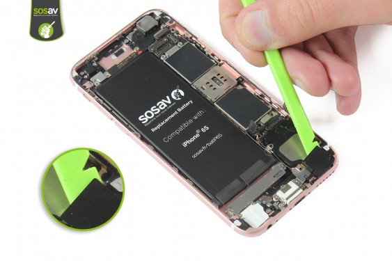 Guide photos remplacement connecteur de charge, prise jack et micro iPhone 6S (Etape 15 - image 2)
