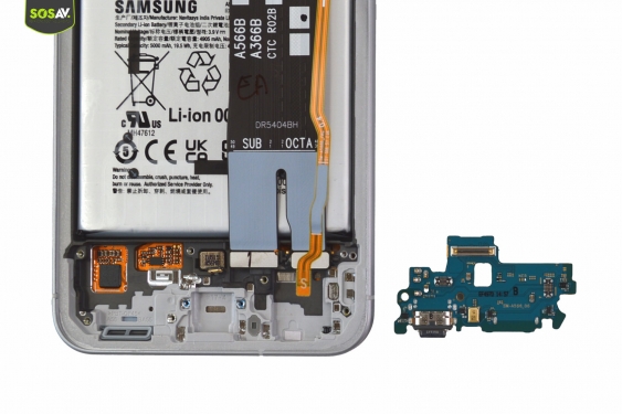 Guide photos remplacement connecteur de charge Galaxy A56 (Etape 7 - image 3)