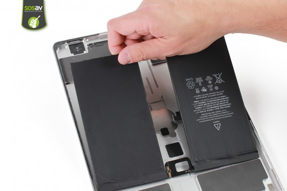 Guide photos remplacement châssis complet iPad Pro 12,9" (2015) (Etape 81 - image 4)