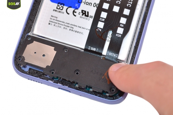 Guide photos remplacement connecteur de charge Galaxy A34 (Etape 7 - image 3)