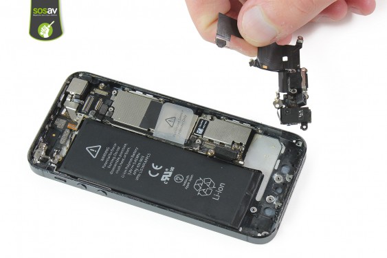 Guide photos remplacement connecteur de charge (lightning) + prise jack iPhone 5 (Etape 19 - image 4)