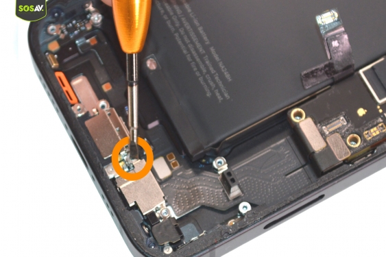 Guide photos remplacement connecteur de charge iPhone 16e (Etape 8 - image 1)