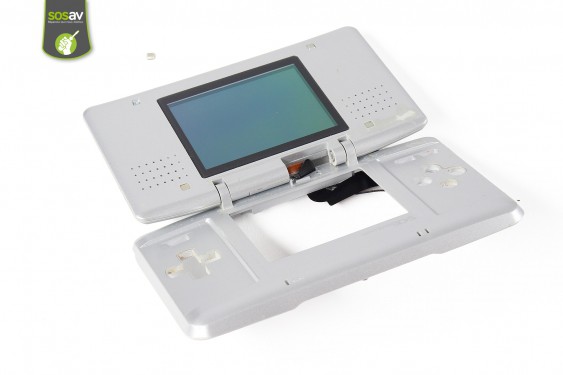 Guide photos remplacement nappe de liaison de la partie supérieure Nintendo DS (Etape 20 - image 4)