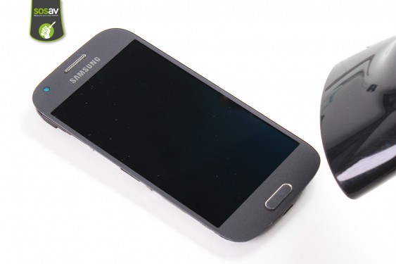 Guide photos remplacement nappe connecteur de charge Samsung Galaxy Ace 4 (Etape 17 - image 2)