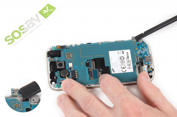 Guide photos remplacement connecteur de charge Samsung Galaxy S4 mini (Etape 18 - image 3)
