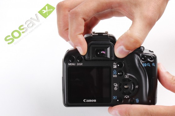 Guide photos remplacement oeilleton de visée Canon EOS 1000D / Rebel XS / Kiss F (Etape 2 - image 1)