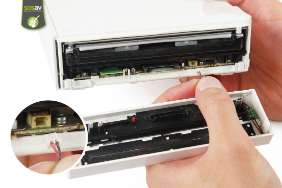 Guide photos remplacement nappe de données du lecteur dvd Nintendo Wii (Etape 4 - image 4)