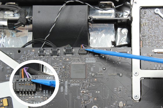 Guide photos remplacement ventilateur du disque dur iMac 27" fin 2009 (EMC 2309 et 2374) (Etape 53 - image 1)