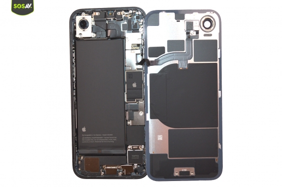 Guide photos remplacement connecteur de charge iPhone 16e (Etape 3 - image 4)