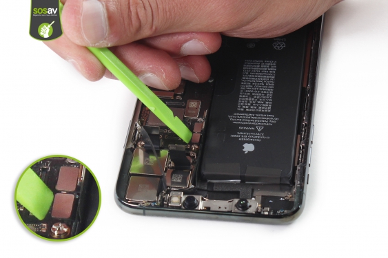 Guide photos remplacement carte mère iPhone 11 Pro Max (Etape 14 - image 1)
