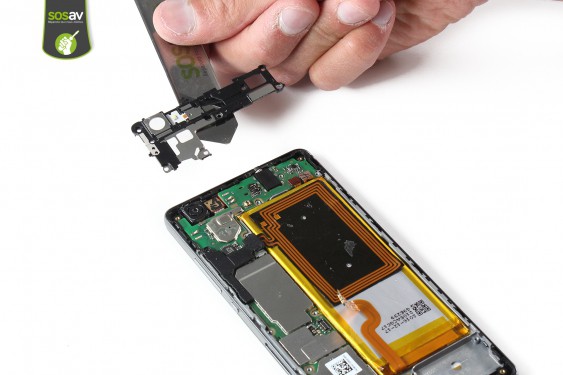 Guide photos remplacement carte mère Huawei P8 Lite (Etape 17 - image 3)