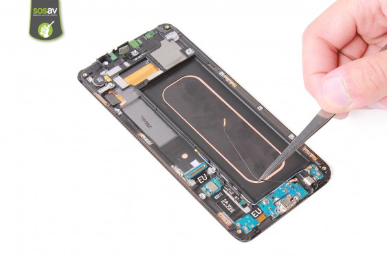 Guide photos remplacement connecteur de charge Samsung Galaxy S6 Edge + (Etape 18 - image 1)