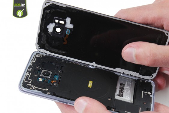 Guide photos remplacement vitre arrière Samsung Galaxy S8  (Etape 7 - image 1)