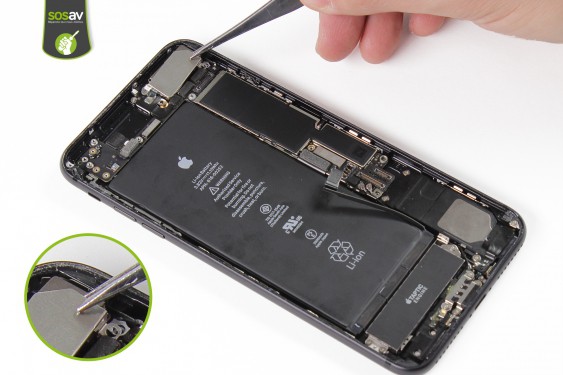 Guide photos remplacement nappe power, vibreur, volume, flash et micro externe iPhone 7 Plus (Etape 17 - image 2)