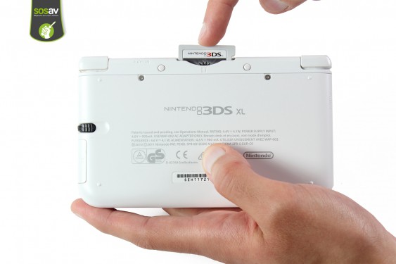 Guide photos remplacement cartouche de jeu Nintendo 3DS XL (Etape 2 - image 2)