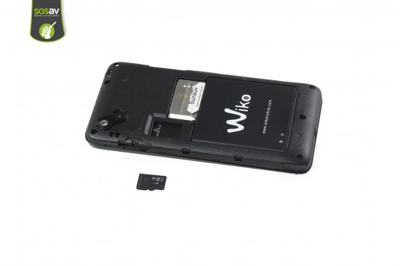 Guide photos remplacement microsd Wiko Sunny (Etape 5 - image 1)