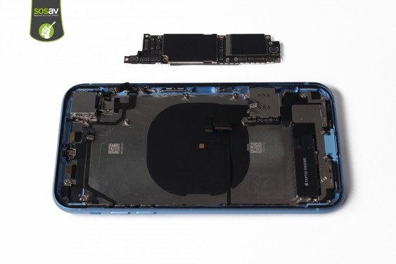 Guide photos remplacement antenne secondaire iPhone XR (Etape 19 - image 1)