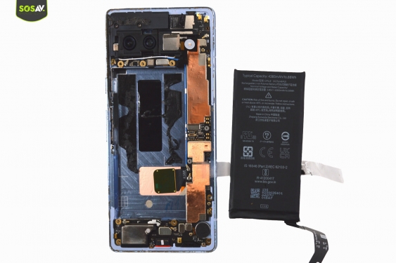 Guide photos remplacement batterie Google Pixel 7A (Etape 6 - image 3)