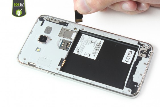 Guide photos remplacement carte microsd Galaxy J7 2015 (Etape 6 - image 3)